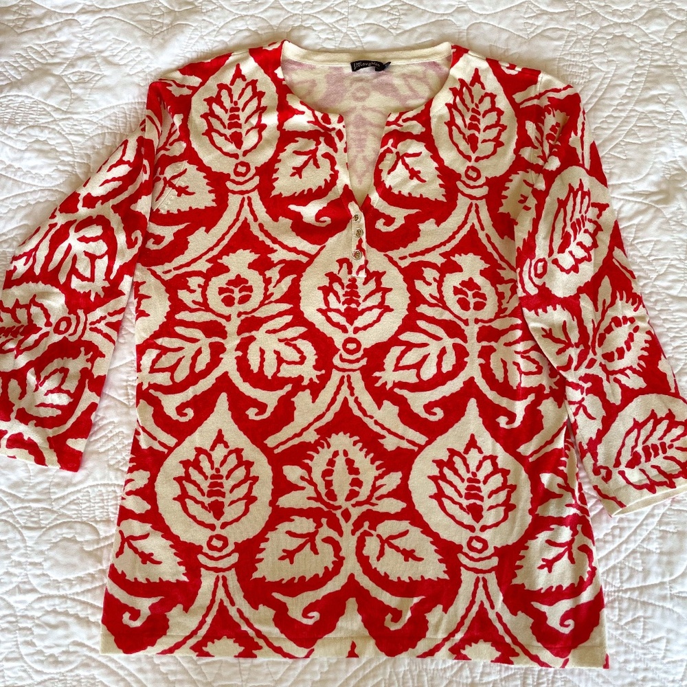 J. McLaughlin coral and white sweater size S